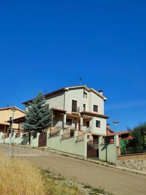 Vivienda De Uso Turistico En Entorno Maravilloso Huerta Del Rey Ngoại thất bức ảnh